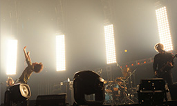 ONE OK ROCK